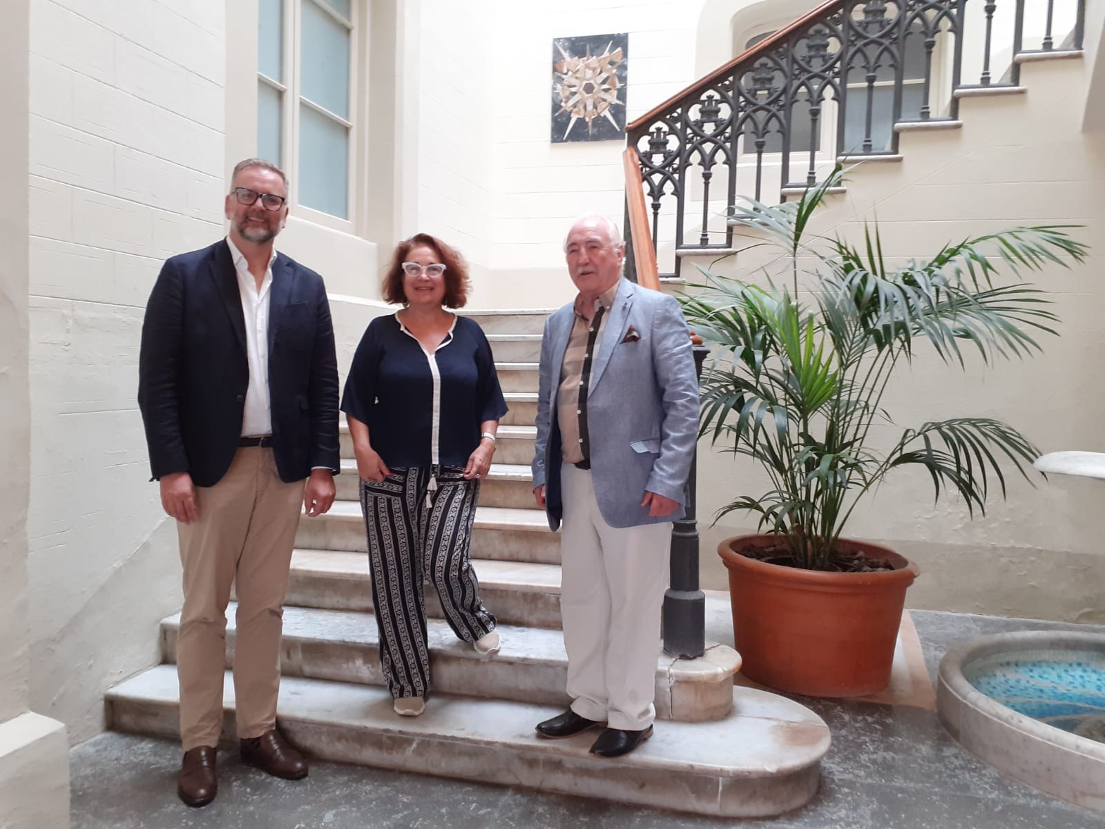 El cònsol general britànic a Barcelona visita Sitges