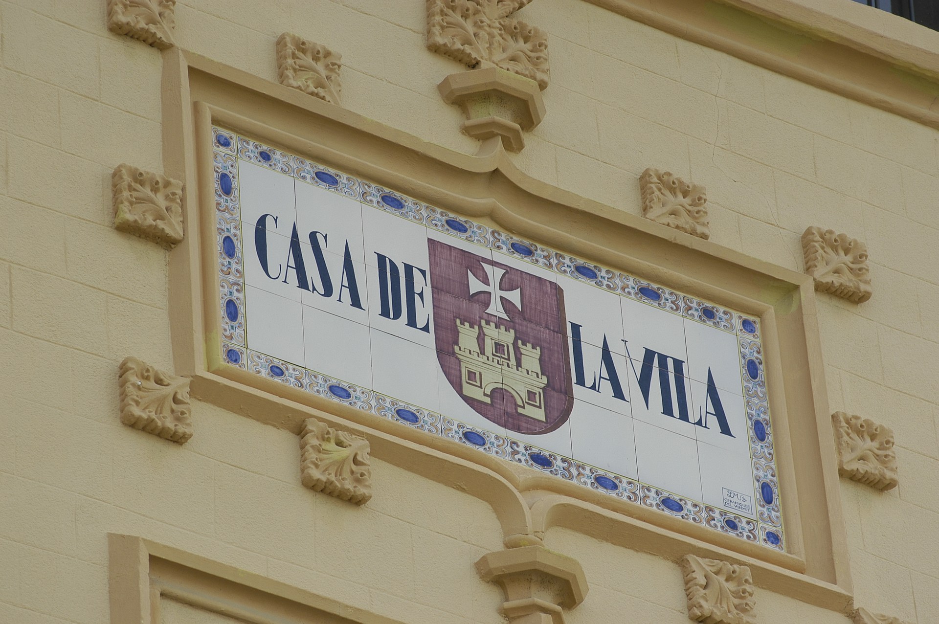 L’Ajuntament ajorna el pagament d’impostos i suspèn el cobrament de les quotes dels serveis municipals no prestats