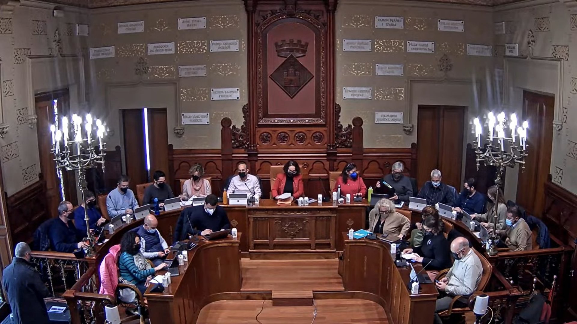 La corporació celebra un Ple extraordinari per debatre l’estat de Sitges