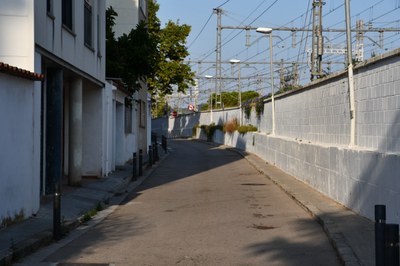 Distància red ferroviaria i cases.JPG