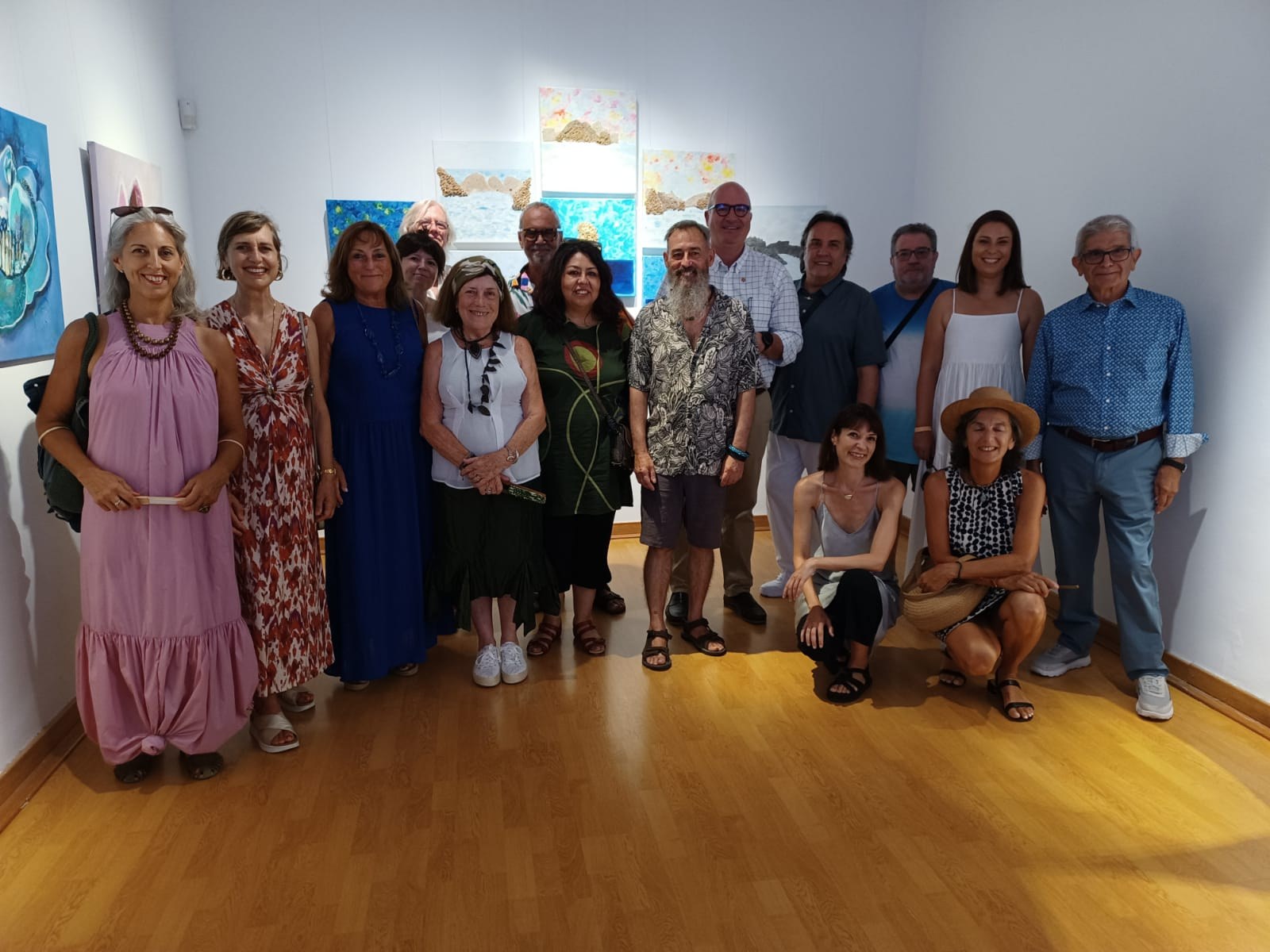 El col·lectiu d’art Aiguacuit presenta la diversitat com a valor artístic en la seva exposició al Miramar-Centre Cultural