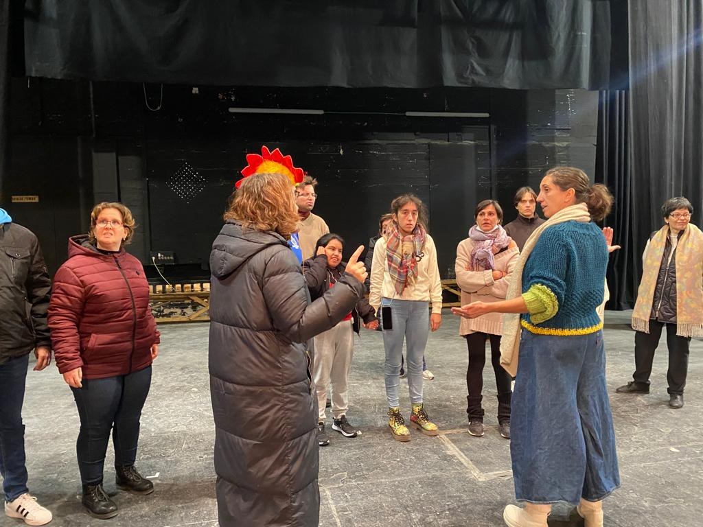 Imatge de l'assaig de l'obra 'La gran mentida' d'aquest dijous