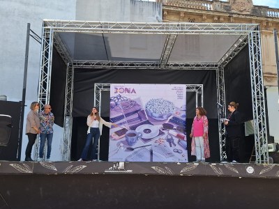 Pres. Festival Dona (cartell).jpg