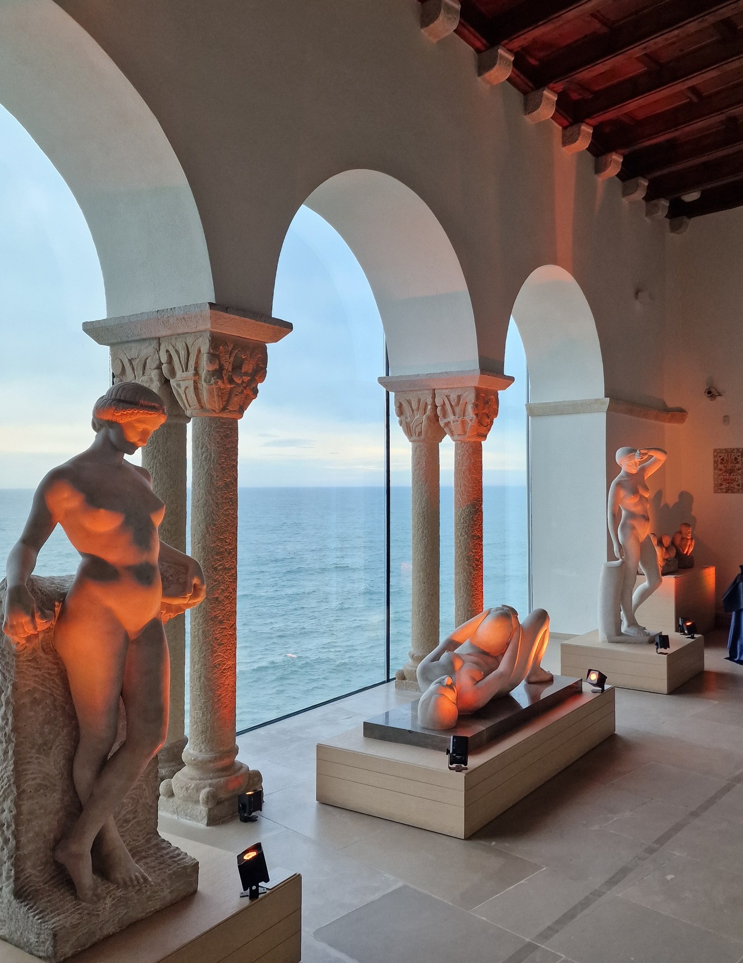 Espai de Calma al Mirador, una experiència única per gaudir aquest divendres de la posta del sol als Museus de Sitges