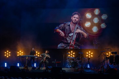 Hauser (6).jpg
