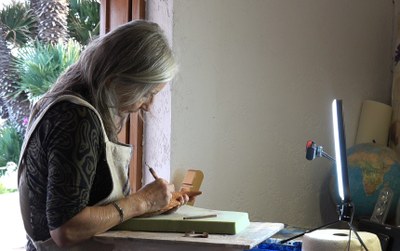 Rosa Gallach- artista (obra).jpg