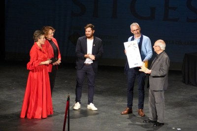 ASSOCIACIÓ TEATRAL ELS PASTORETS DE SITGES, XXV Distinció Especial.JPG