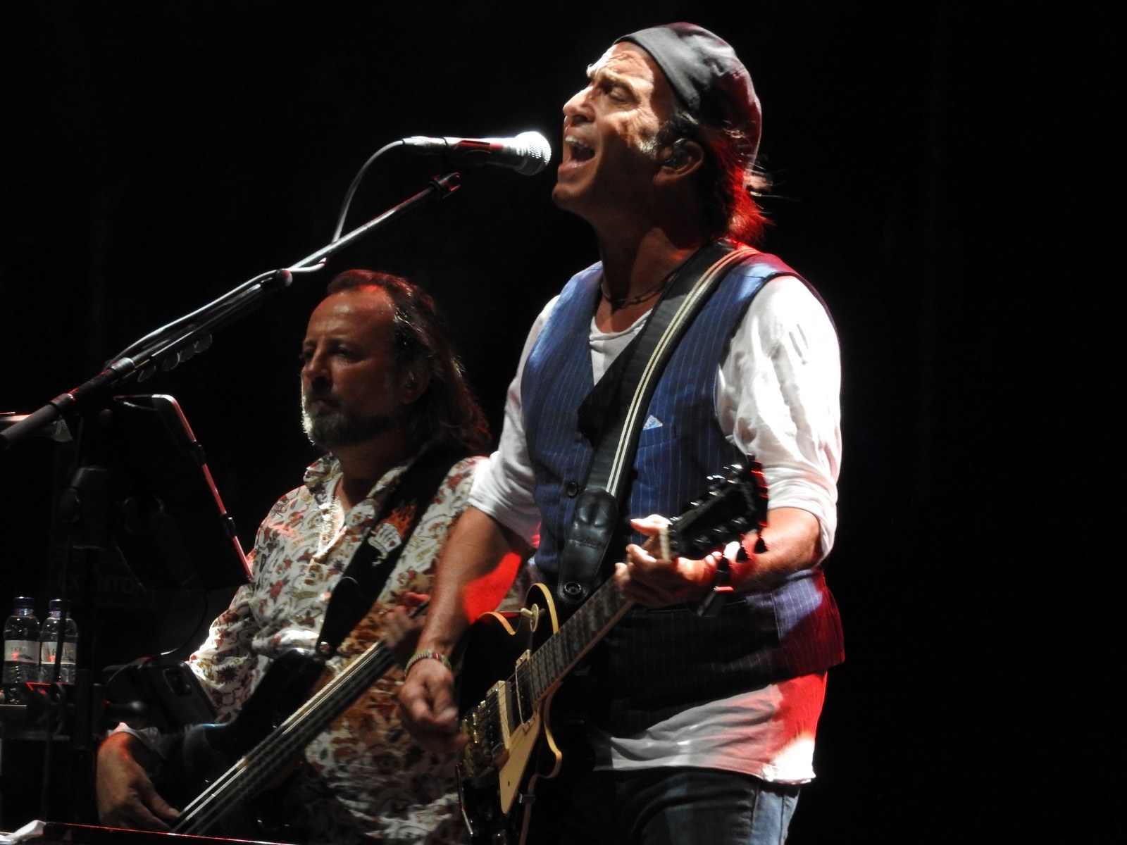 La banda llegendària Los Secretos revisa els seus grans èxits al Festival Jardins Terramar