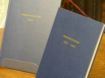 llibres Pregons 2020-2021 i 2023.JPG