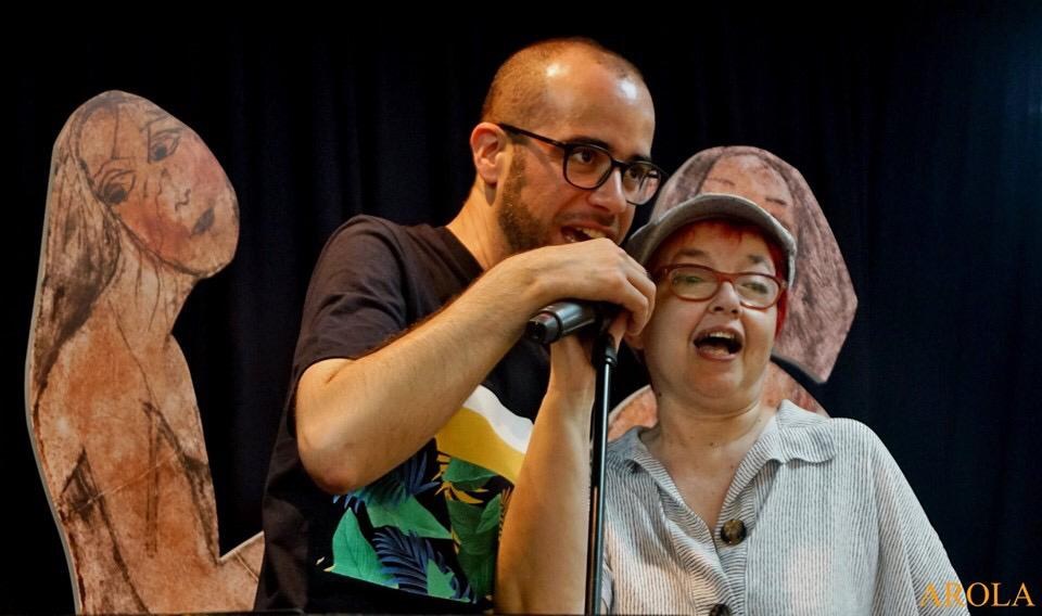 Els poetes i organitzadors de la Festa de la Poesia Joan Duran i Cèlia Sànchez-Mústich en una imatge del 2019