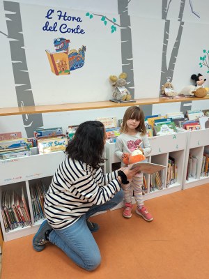 peluix- nena -llibre.jpeg