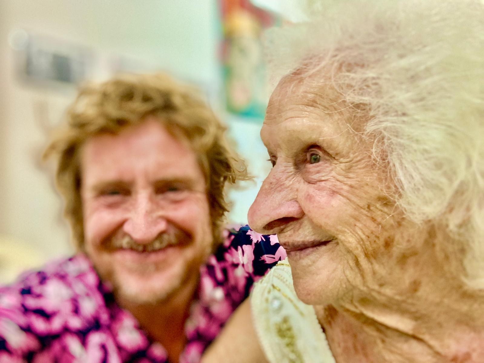 Sitges acull l’estrena del documental 'Muñequita linda' de David Moncasi protagonitzat per Carmen Sánchez