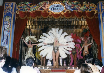 1989 Cómeme el Coco, Negro.jpg