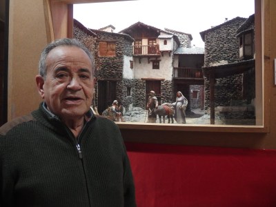 Josep Aleacar Casanovas i diorama 2020 al Palau del Rei Moro.jpeg