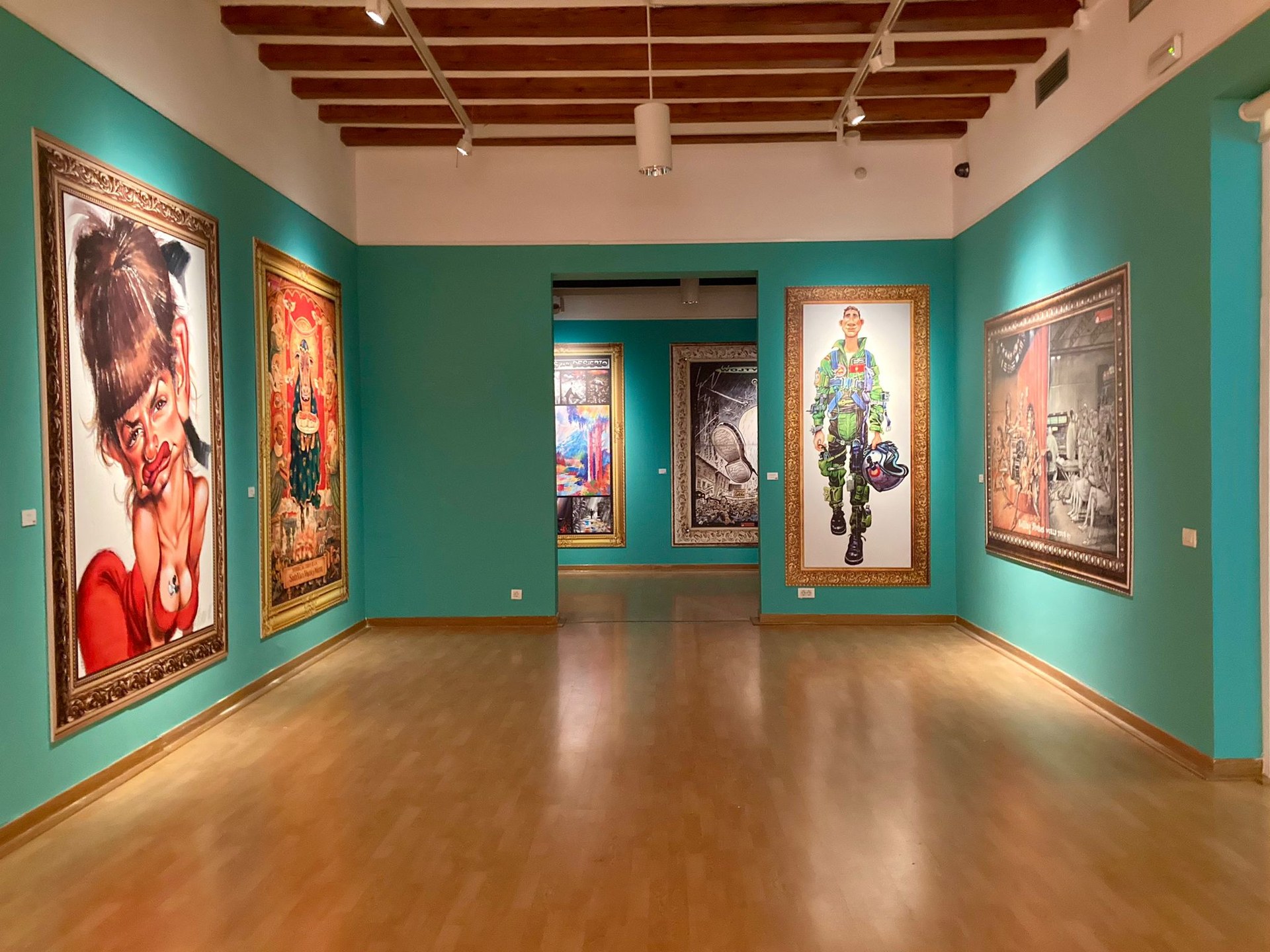 Últims dies per visitar les exposicions d’El Jueves i del Sitges ReciclArt