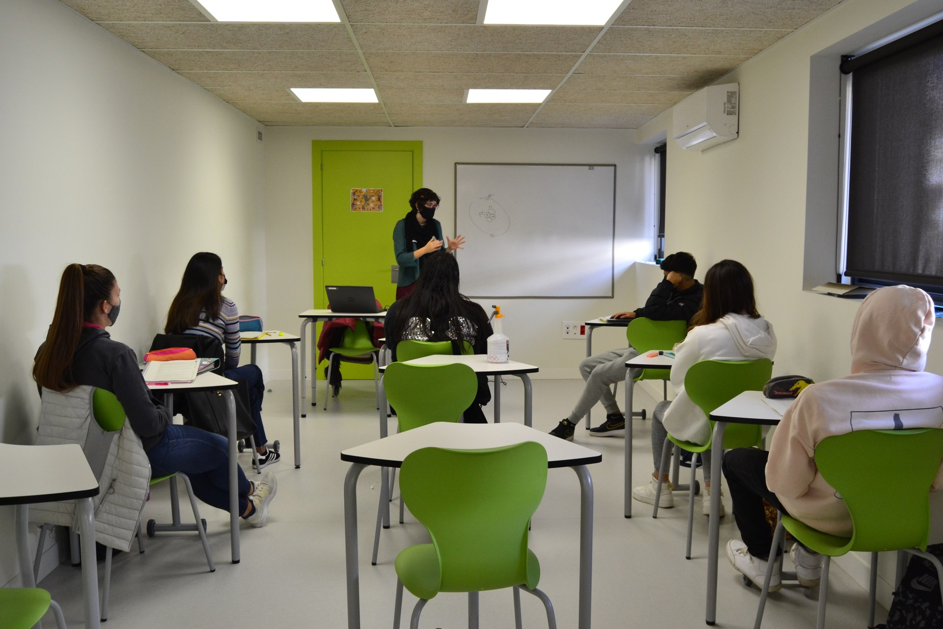 El Centre de Formació d’Adults incrementa el nombre d’usuaris