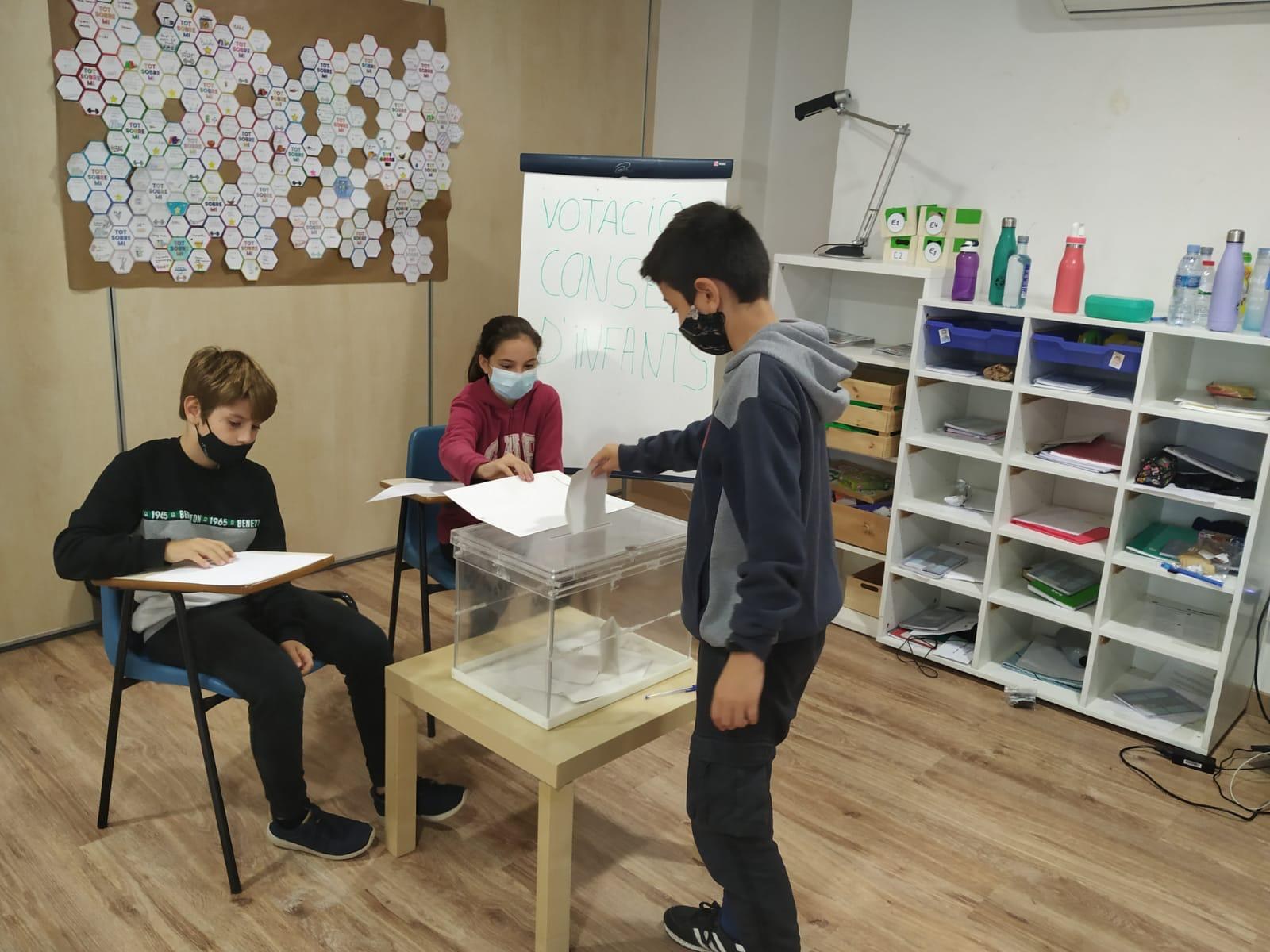 Els centres escolars escullen els representats per al 18è Consell d’Infants
