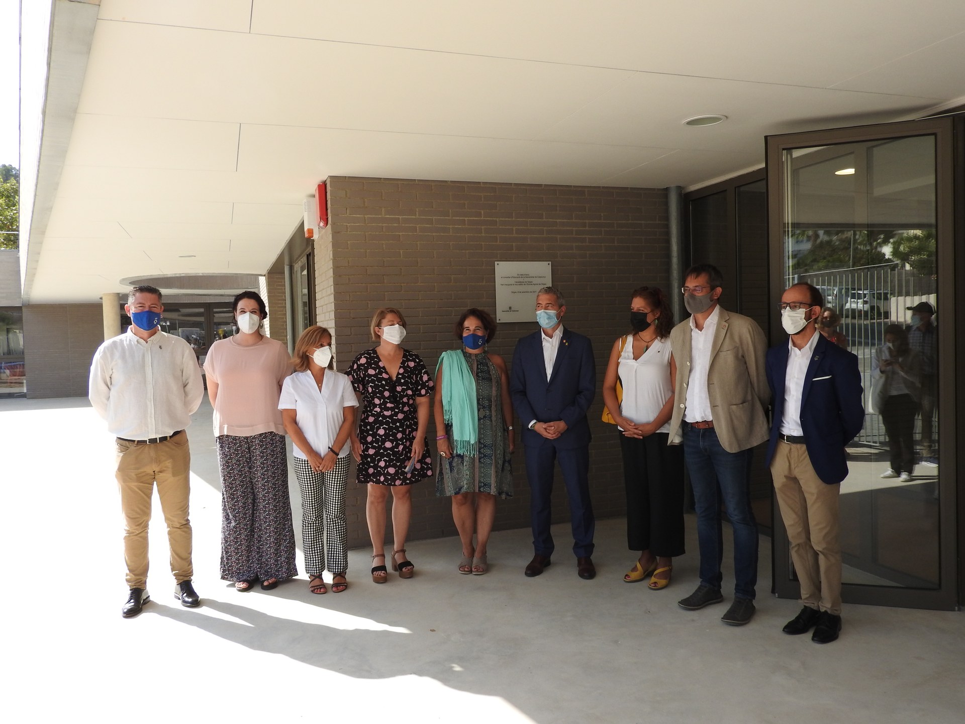 L’alcaldessa de Sitges i el conseller d’Educació inauguren el nou edifici de l’Escola Agnès de Sitges