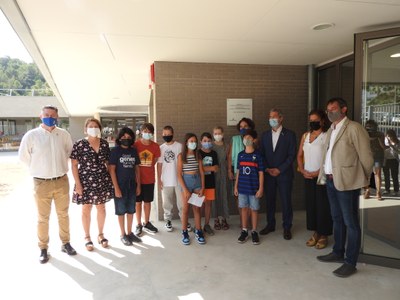 inauguració escola agnès exalumnes.JPG