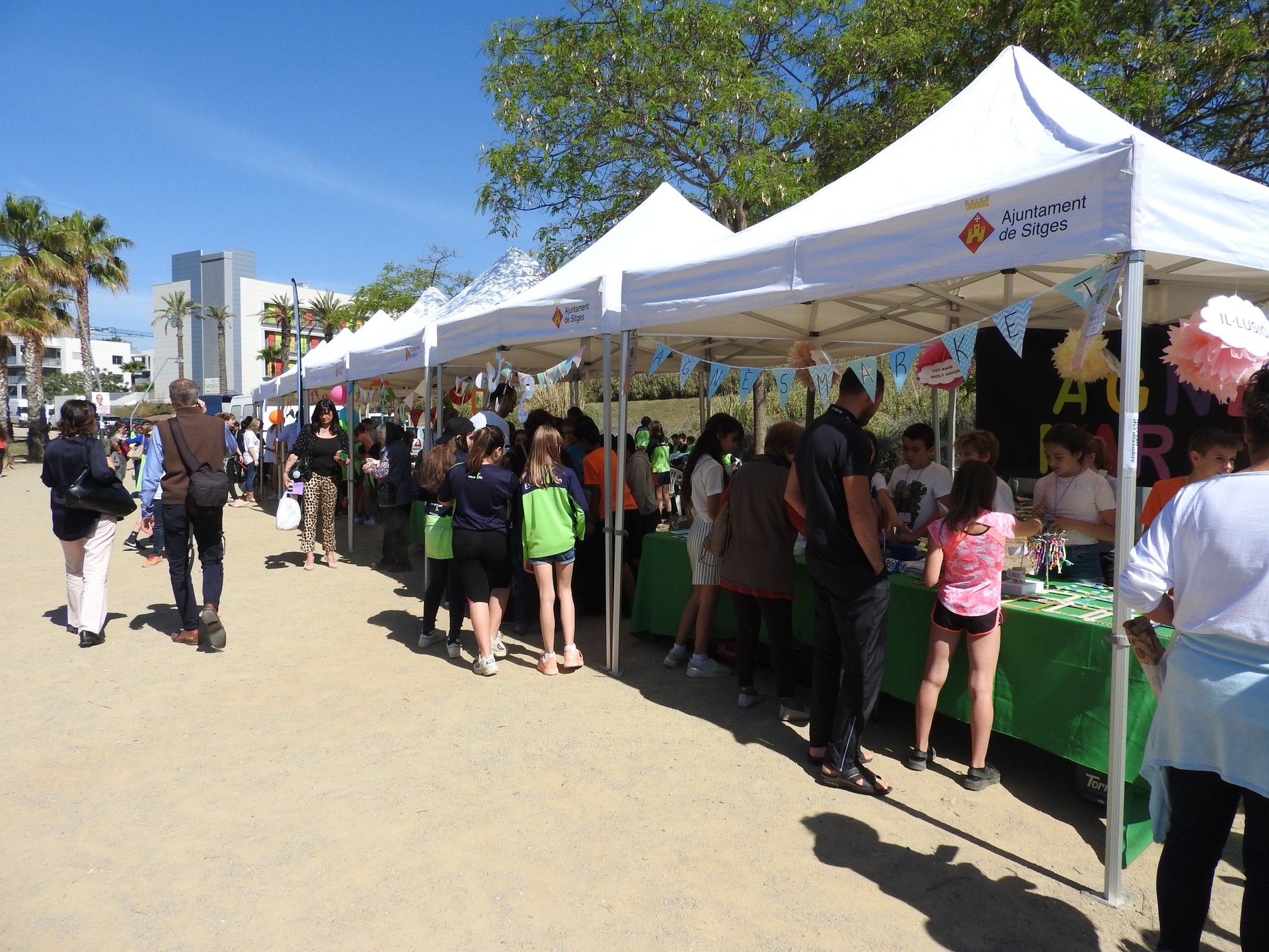 Prop de 230 alumnes de Sitges mostren els resultats del projecte 'Cultura Emprenedora a l'Escola'