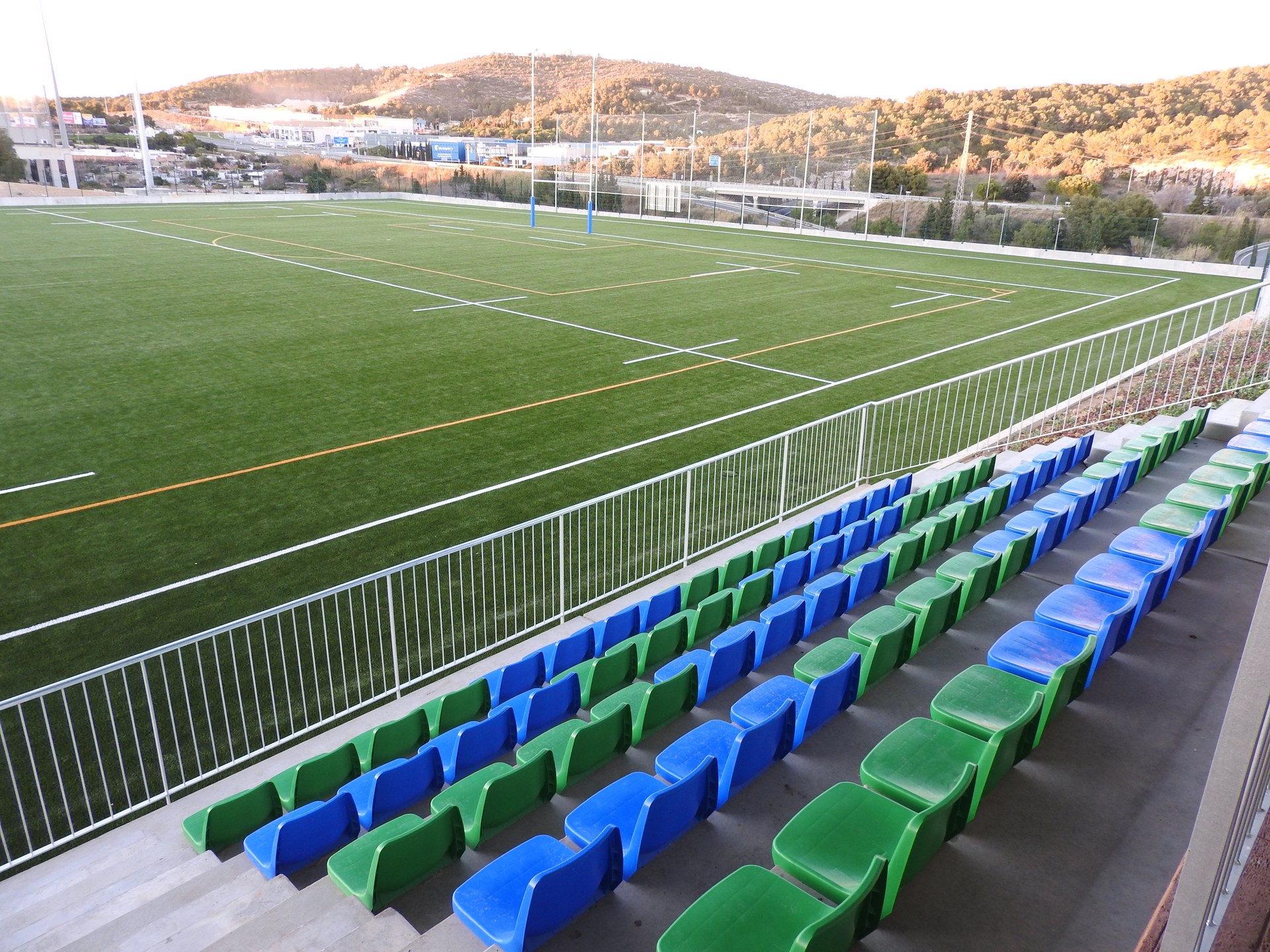 El web www.sitges.cat ofereix la classificació i els resultats de tots els esports de Sitges