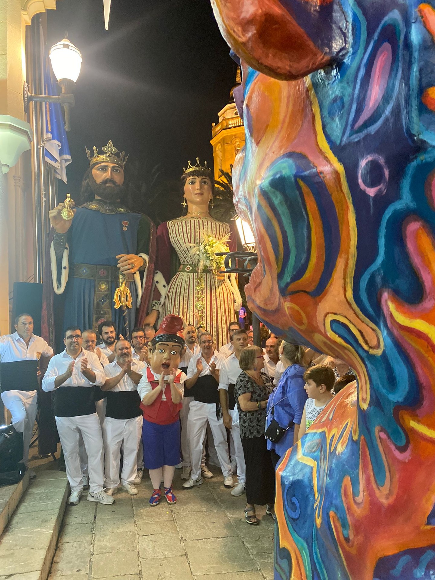 El Drac de Sitges celebra el centenari amb un repàs històric en què canvia de pell