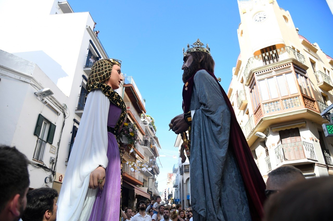 Els Gegants de la Vila participen a la Quinquennal dels Gegants del Pi