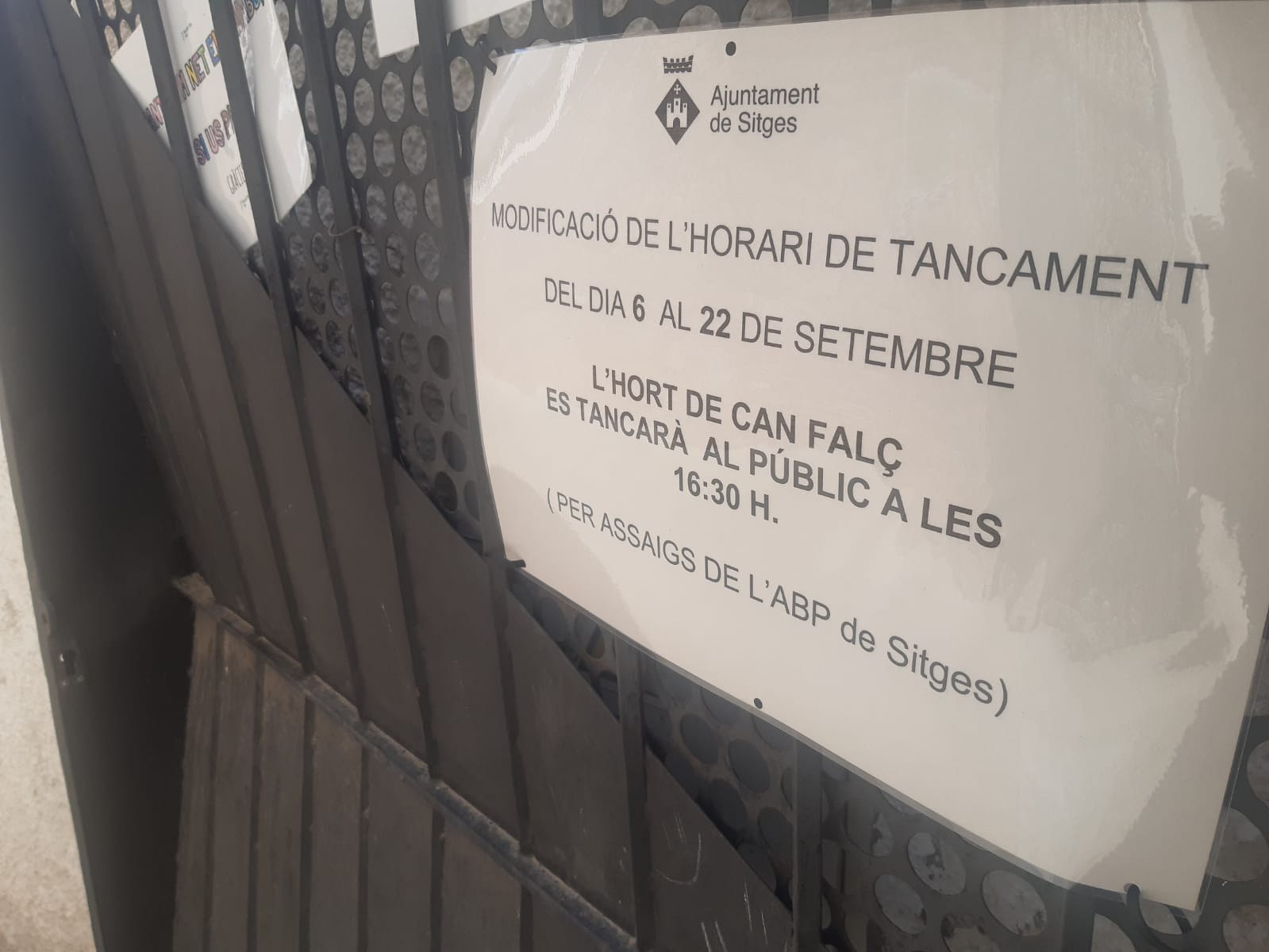 L’Hort de Can Falç tanca, de dilluns a divendres a la tarda, perquè hi assagen els balls populars