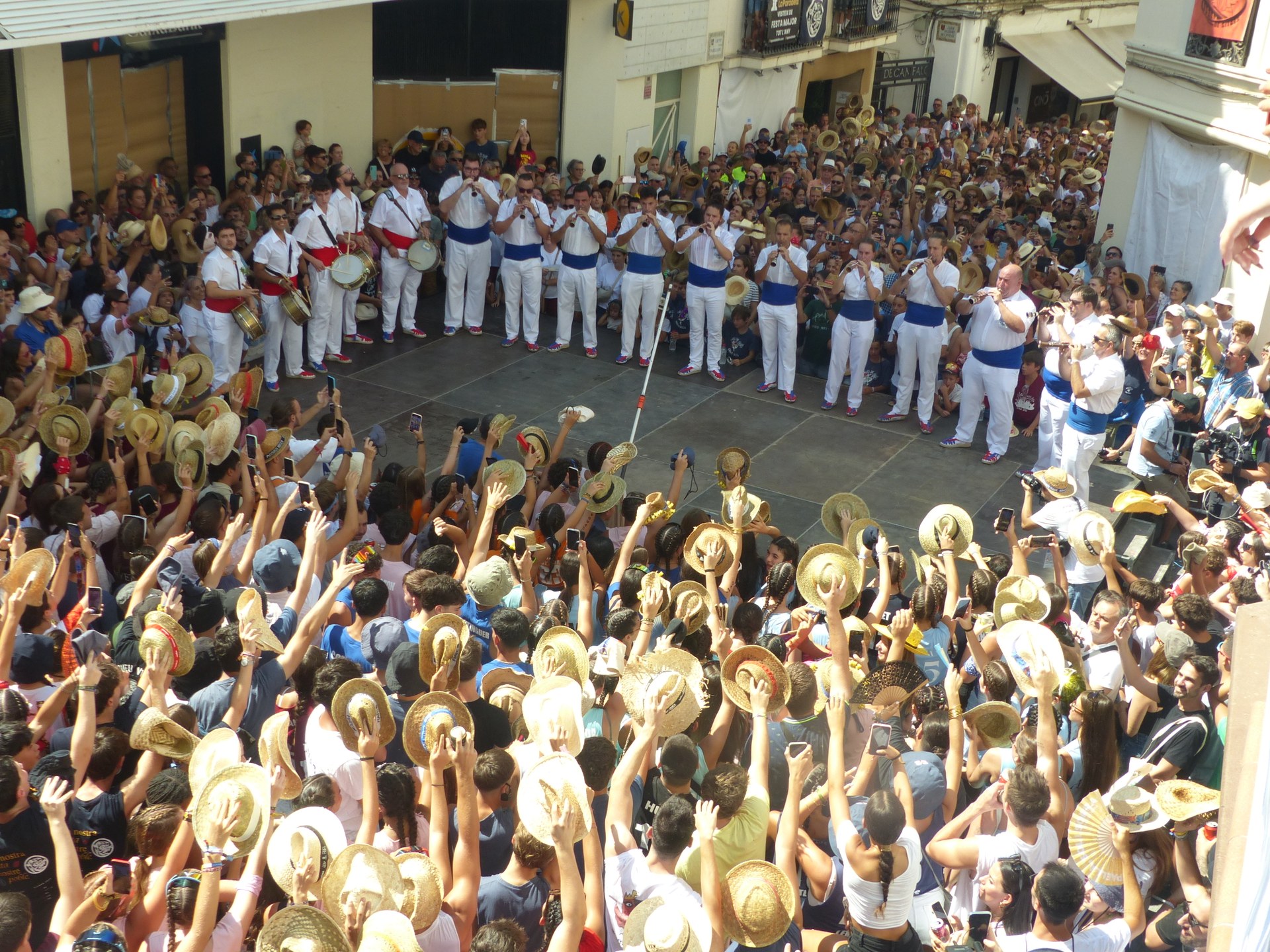 La Festa Major arrenca amb l’Entrada de grallers i la Sortida de les dues