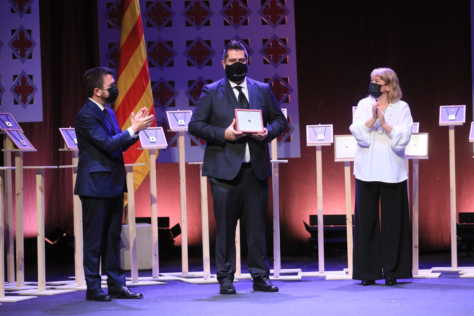 L'Escola de Grallers de Sitges rep la Creu de Sant Jordi