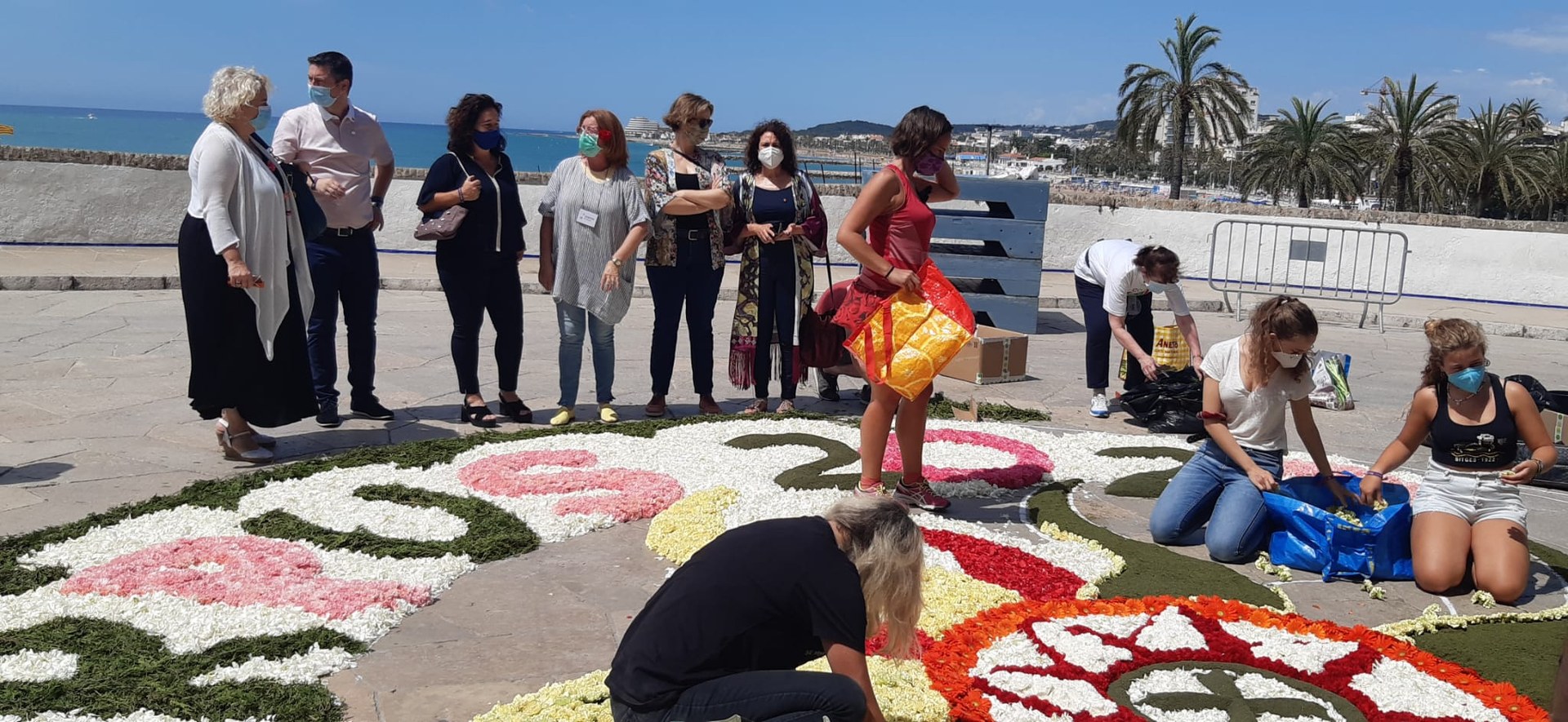 Sitges celebra un Corpus 2020 emotiu tot i el confinament