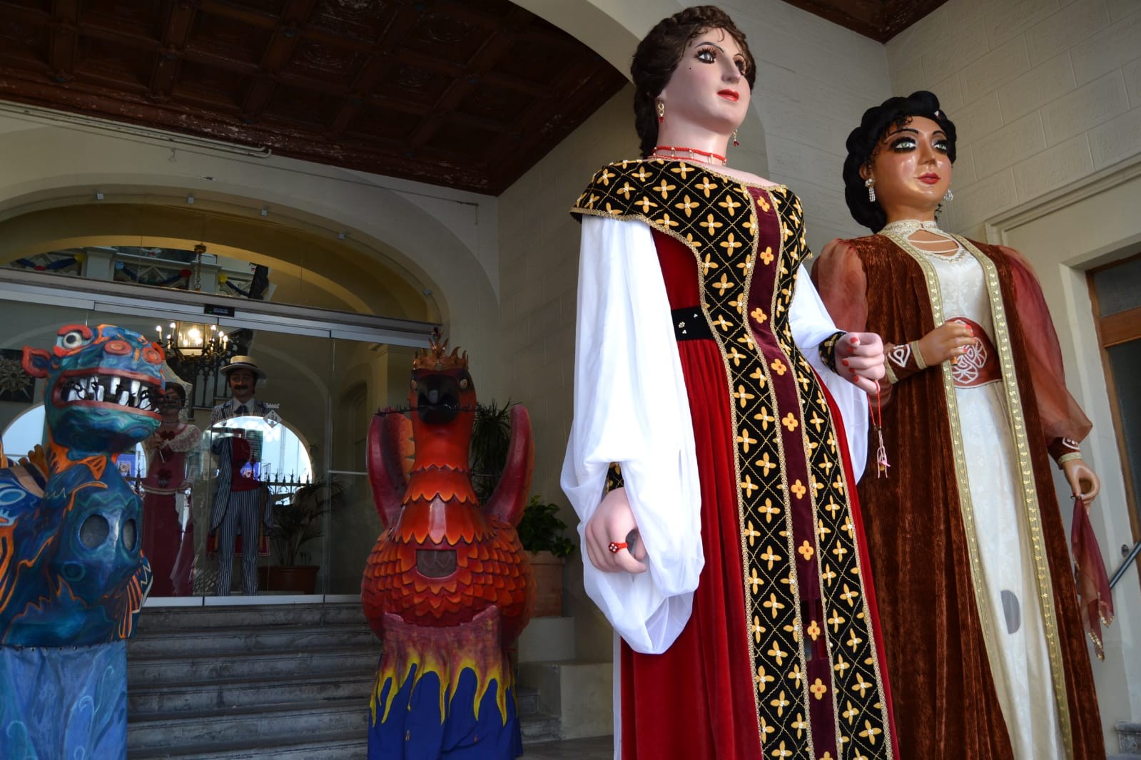 Una exposició pel recorregut de la processó, principal novetat de Santa Tecla