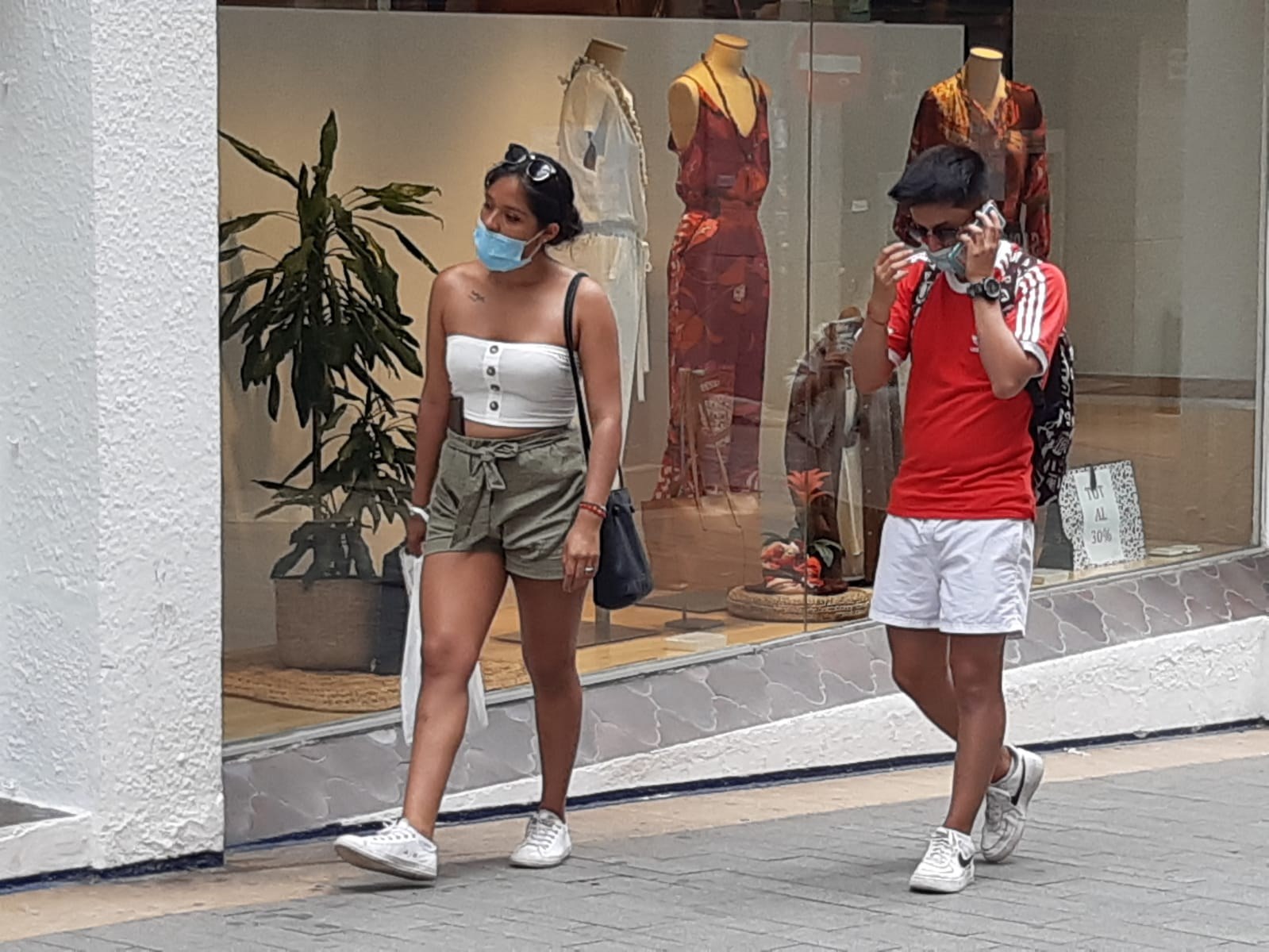La regidoria de Joventut impulsa un pla d’acció per reforçar a les xarxes socials i també al carrer l’ús de la mascareta entre els joves