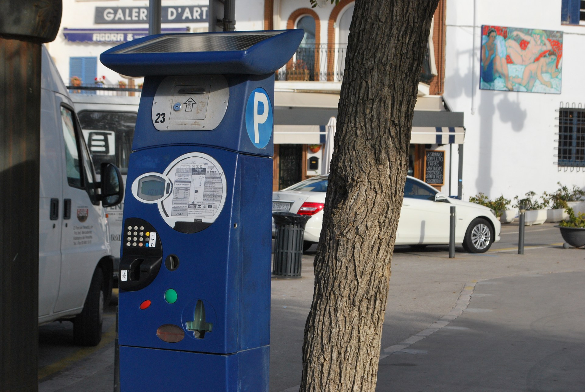 Els distintius de vehicles de residents  del 2020 seguiran vigents per al 2021