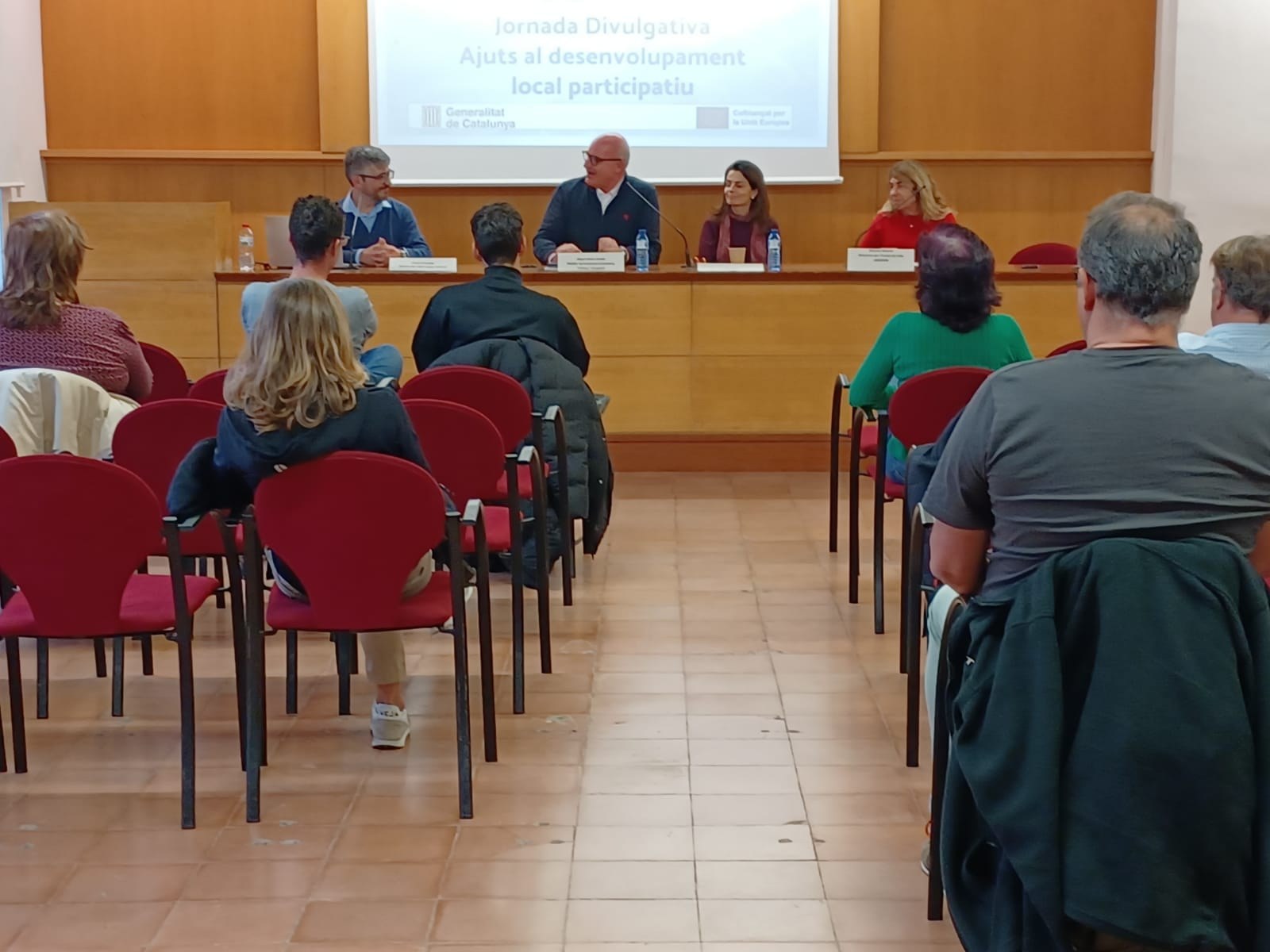 El GALP Costa Central presenta els projectes per optar als ajuts del FEMPA