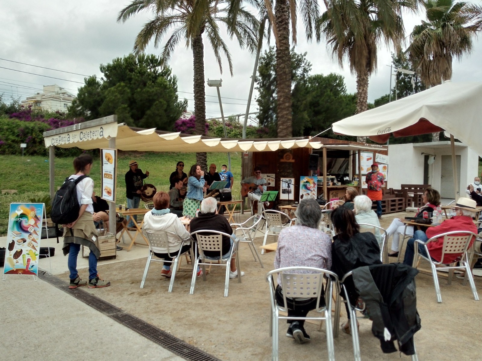 L’Ajuntament autoritza la música en viu i ambiental a terrasses i establiments de restauració i hostaleria
