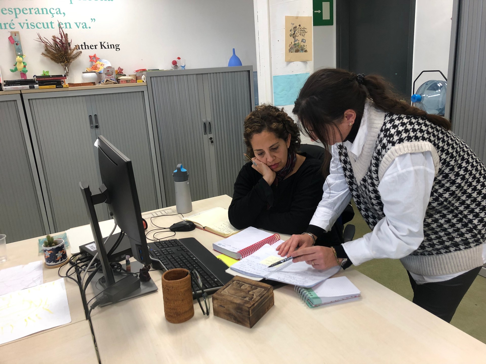 L’Ajuntament de Sitges valora positivament el projecte ACOL per regularitzar la situació laboral de persones al municipi