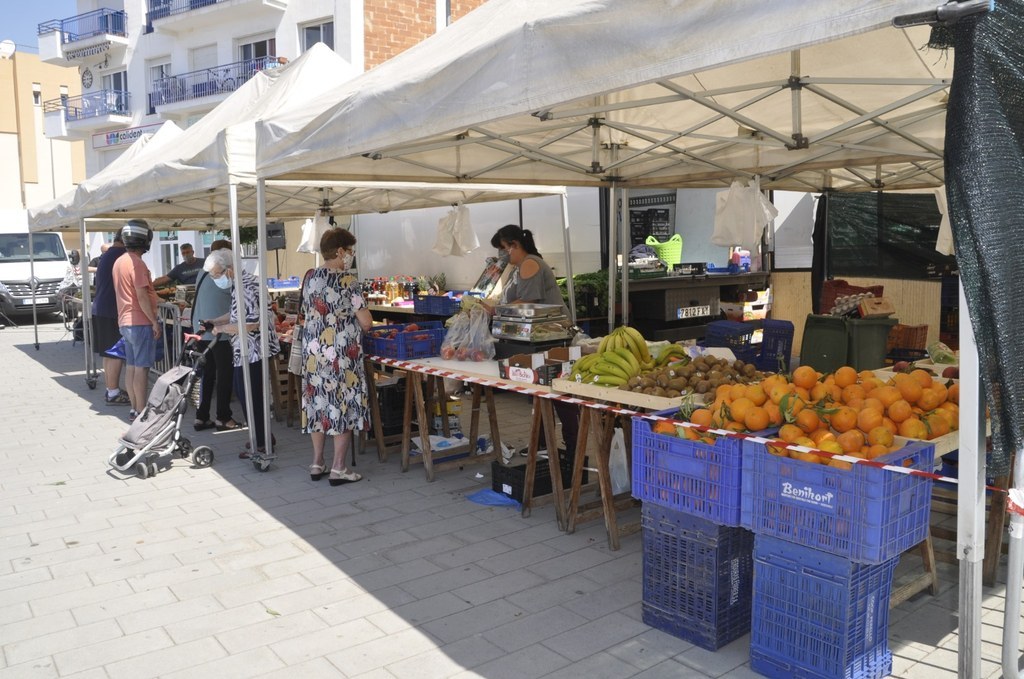 S’obre el concurs de noves parades als Mercats de Dijous i Dissabte