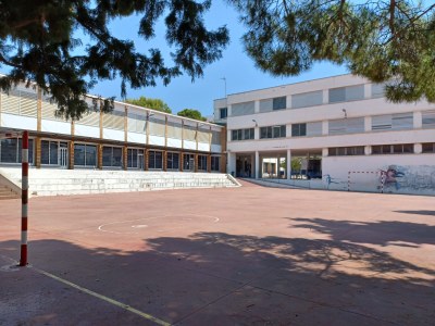 7 d'agost  -renaturalització Escola Esteve Barrachina 2025  (1).jpeg