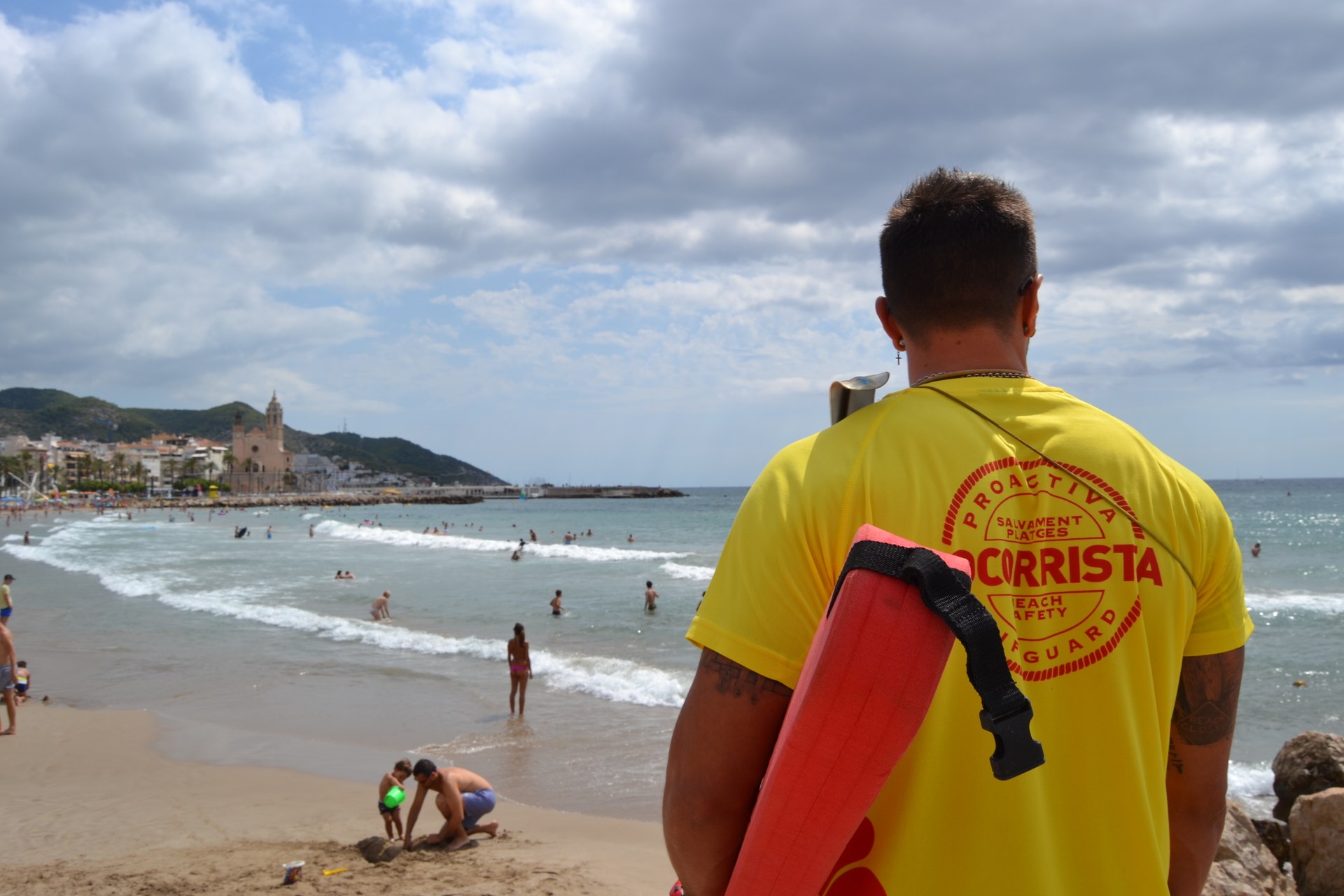 Les platges de Sitges tanquen la temporada d’estiu amb una disminució d’incidències greus